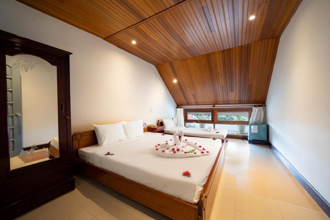Bed Station Hostel & Pool Bar Hoi An " Former Sunflower" Esterno foto